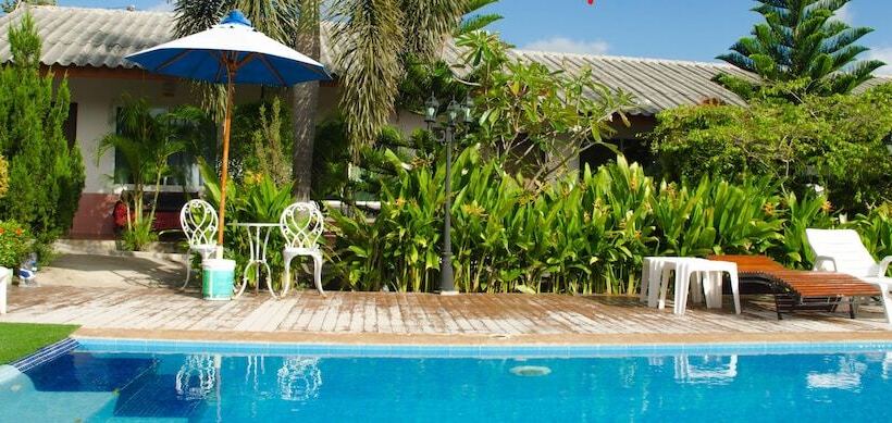 هتل Phuket Muay Thai House