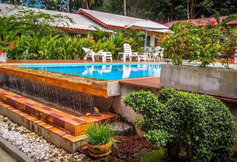 Hotel Phuket Muay Thai House