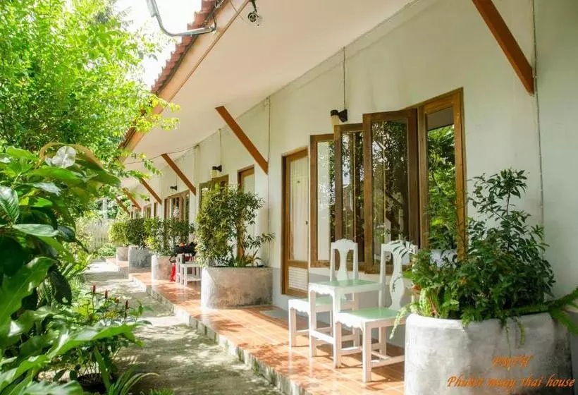 Hotel Phuket Muay Thai House