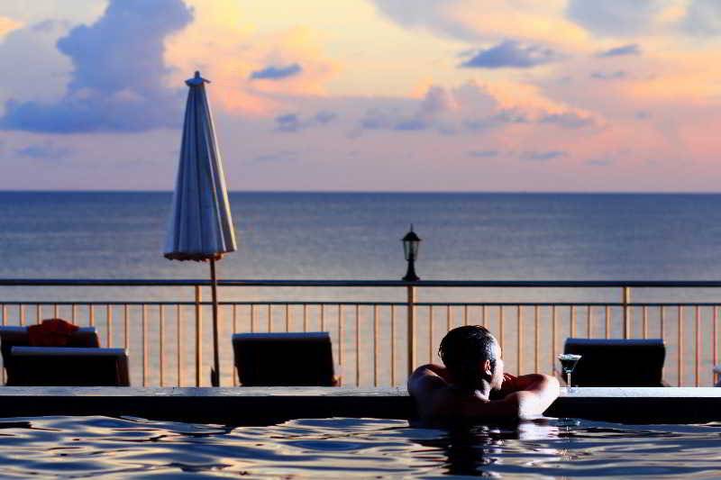 هتل Pinnacle Koh Tao Resort