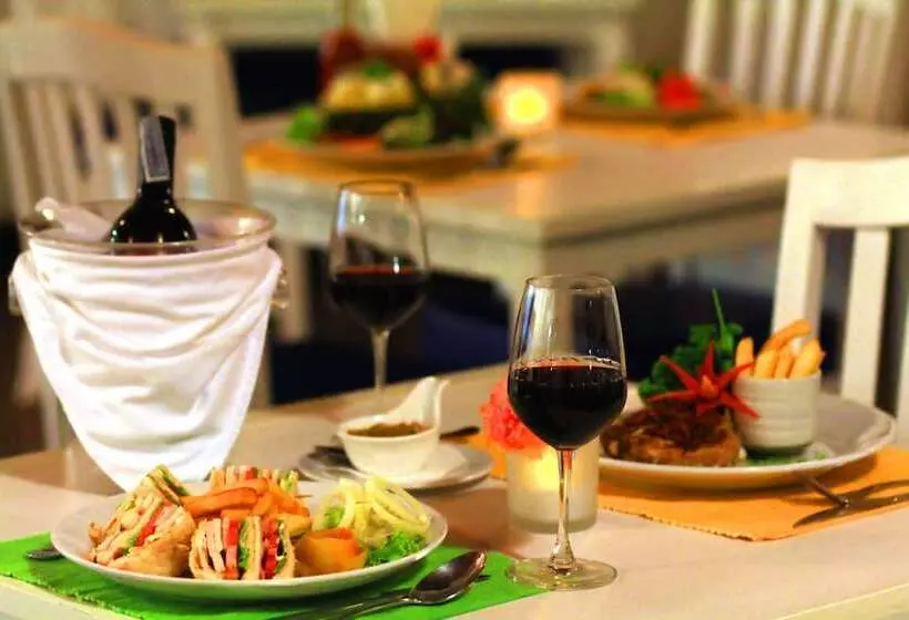 호텔 Pinnacle Koh Tao Resort