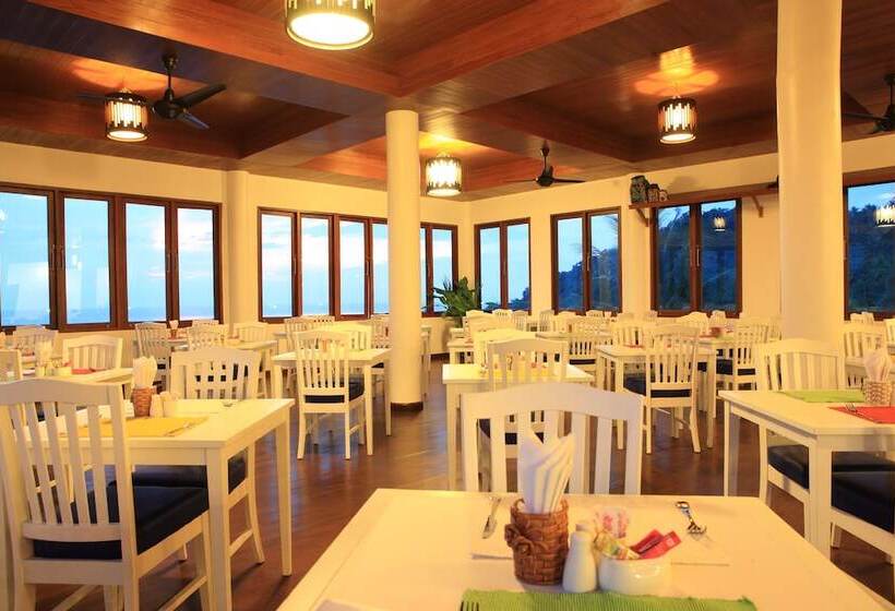 هتل Pinnacle Koh Tao Resort