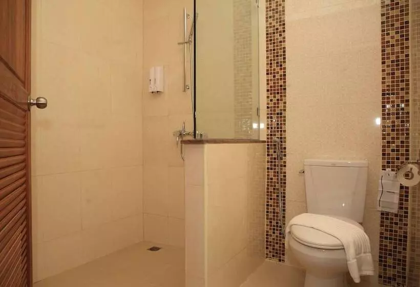 호텔 Pinnacle Koh Tao Resort