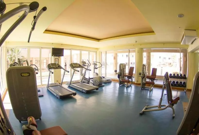 هتل The Breakers Diving And Surfing Lodge Soma Bay