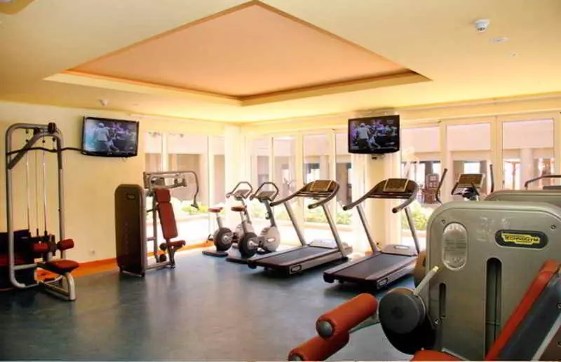 هتل The Breakers Diving And Surfing Lodge Soma Bay