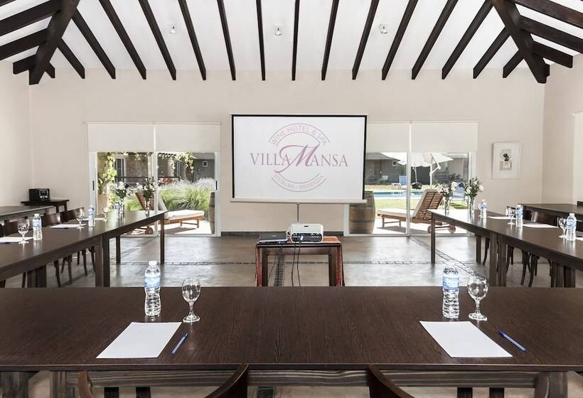 Hotel Villa Mansa Wine