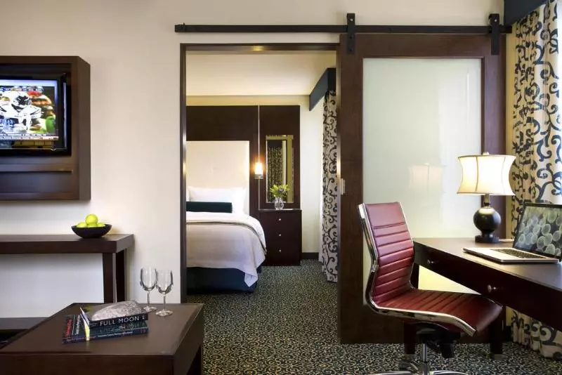 Residence Inn By Marriott San Diego Downtown/gaslamp Quarter