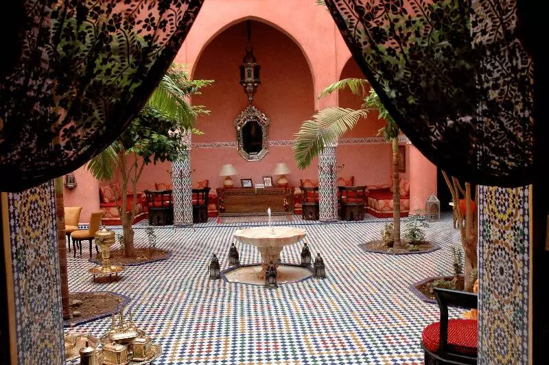 里亚德 Dar Anebar