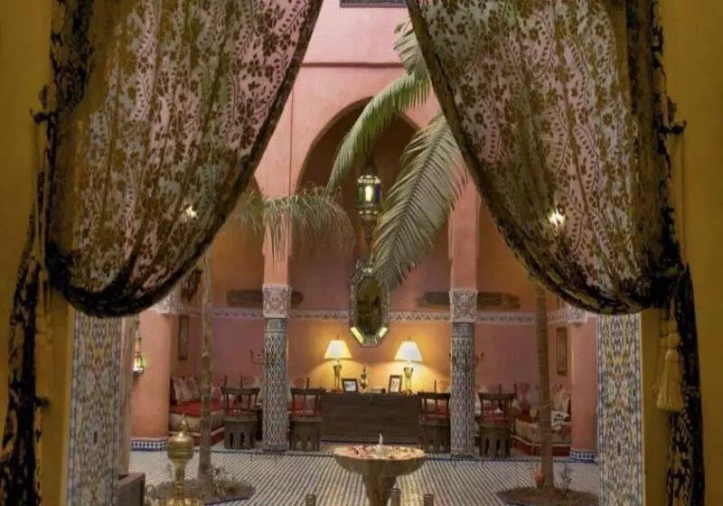 里亚德 Dar Anebar