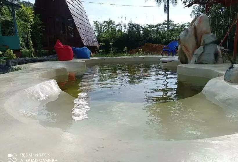 Aamiaismajoitus (B&B) Tanjong Tinggi Cottage