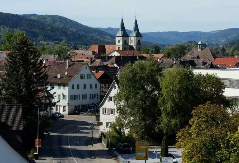 Majatalo Gästehaus Schumm
