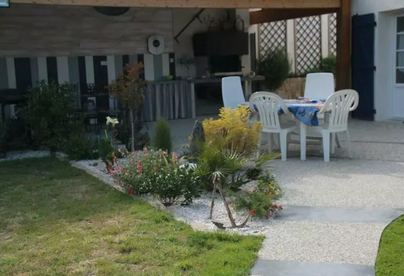 Aamiaismajoitus (B&B) Karabi