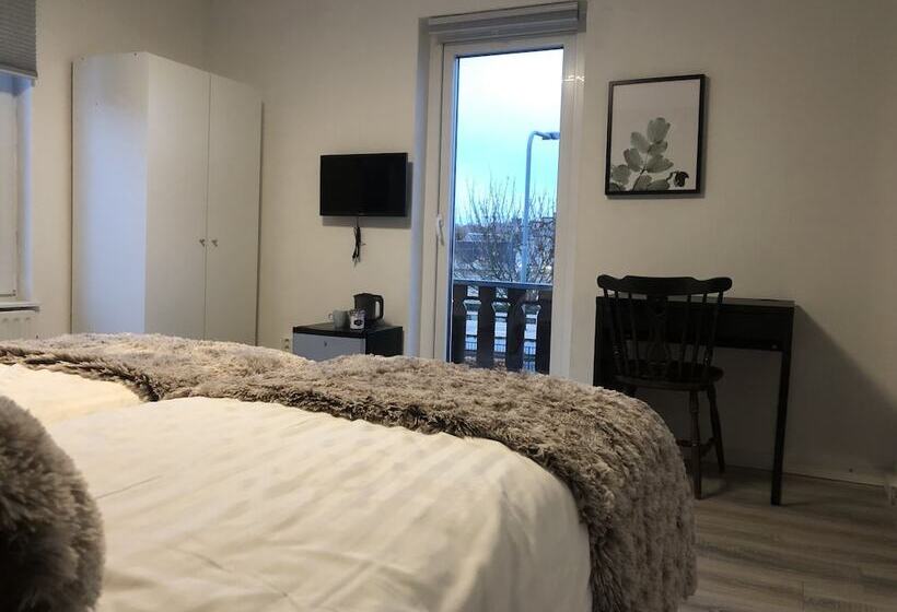 בית מלון כפרי Mimosa