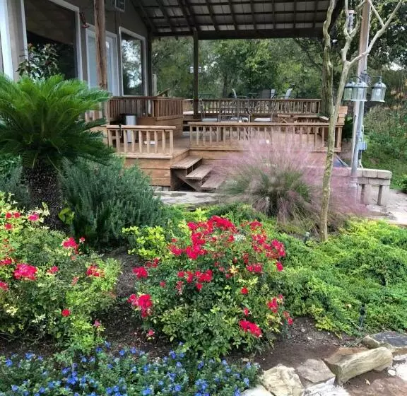 Aamiaismajoitus (B&B) The Perry Riverhouse