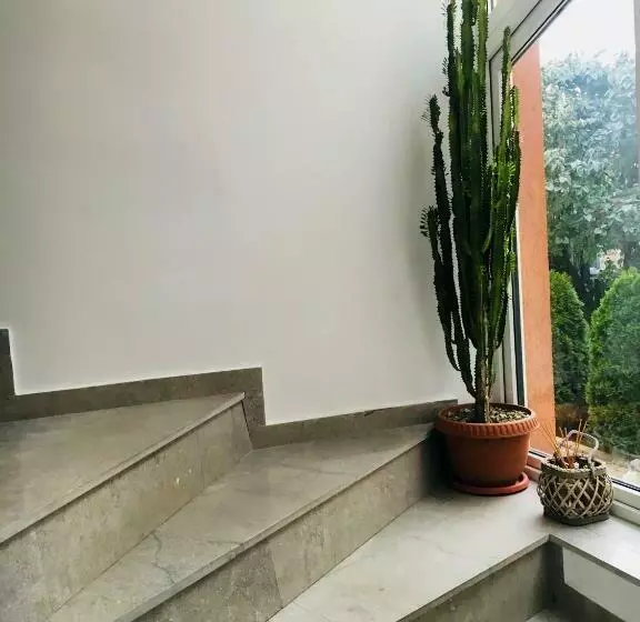 پانسیون Bruno Apartment