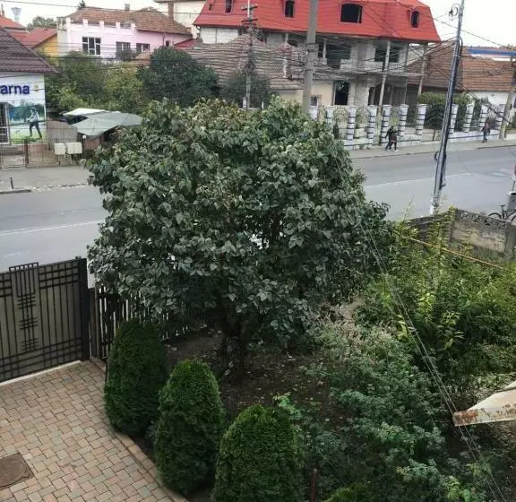 پانسیون Bruno Apartment