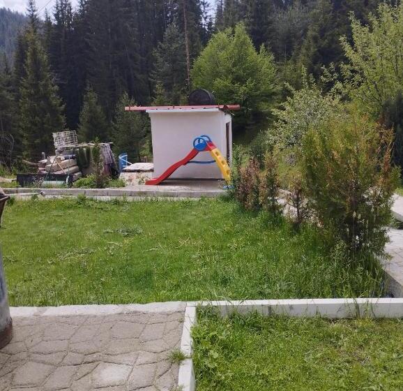 ペンション Tolem