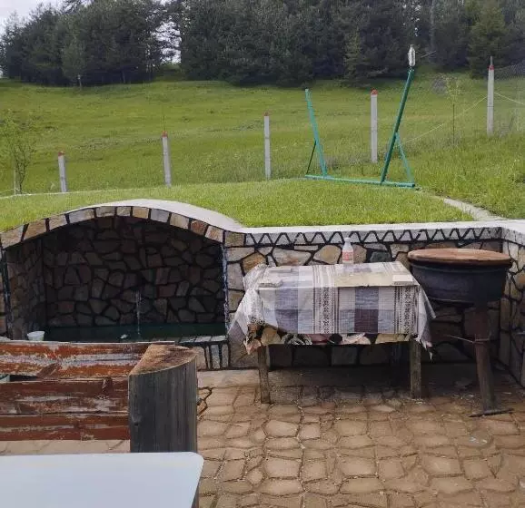 ペンション Tolem