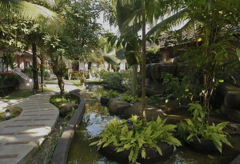 Fanari Khaolak Resort   Courtyard Sha Extra Plus