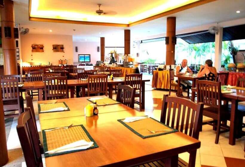 Fanari Khaolak Resort   Courtyard Sha Extra Plus