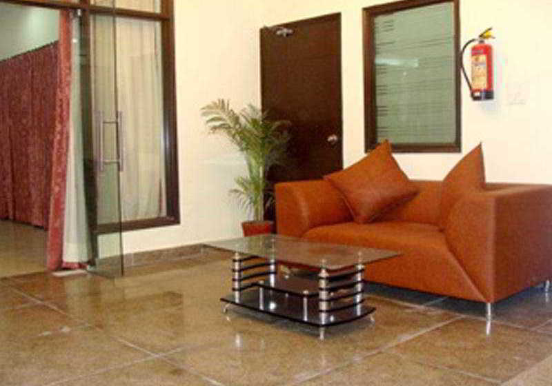 Hotel Astoria Plazza Sector 31