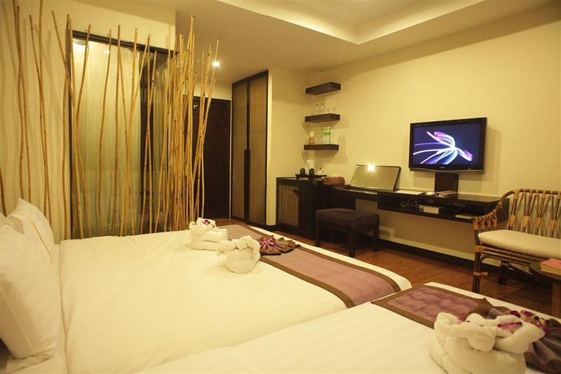 בית מלון כפרי Bamboo House Phuket