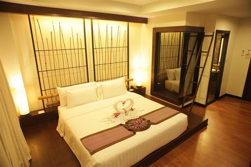 בית מלון כפרי Bamboo House Phuket