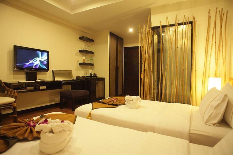 בית מלון כפרי Bamboo House Phuket