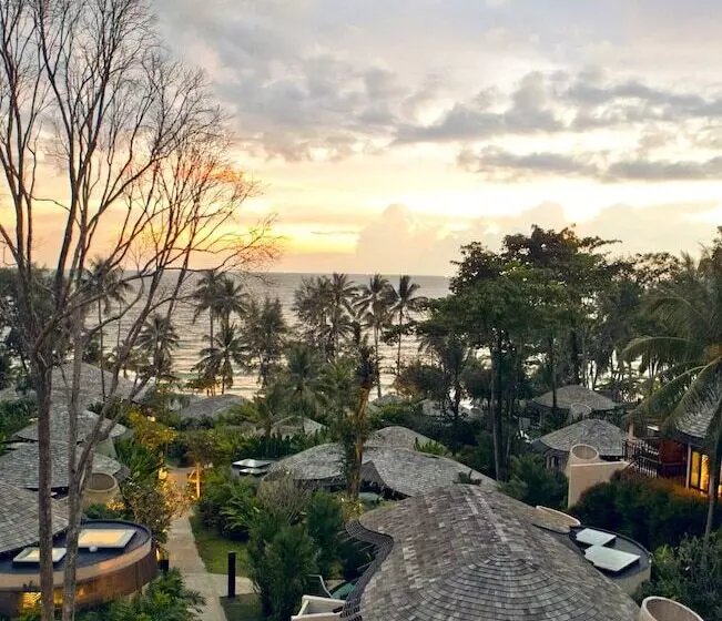 Отель Ajinta Resort