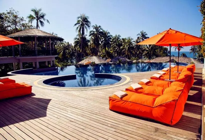 Отель Ajinta Resort