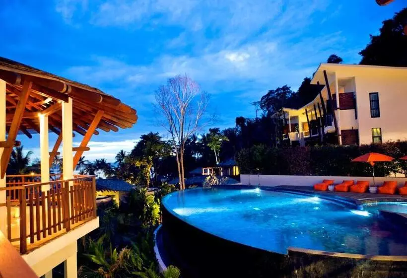 Отель Ajinta Resort