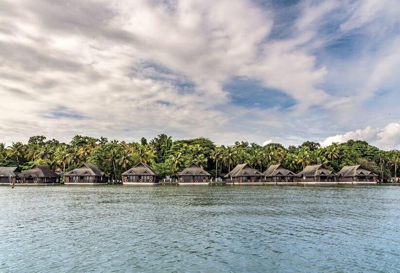 فندق Club Mahindra Ashtamudi