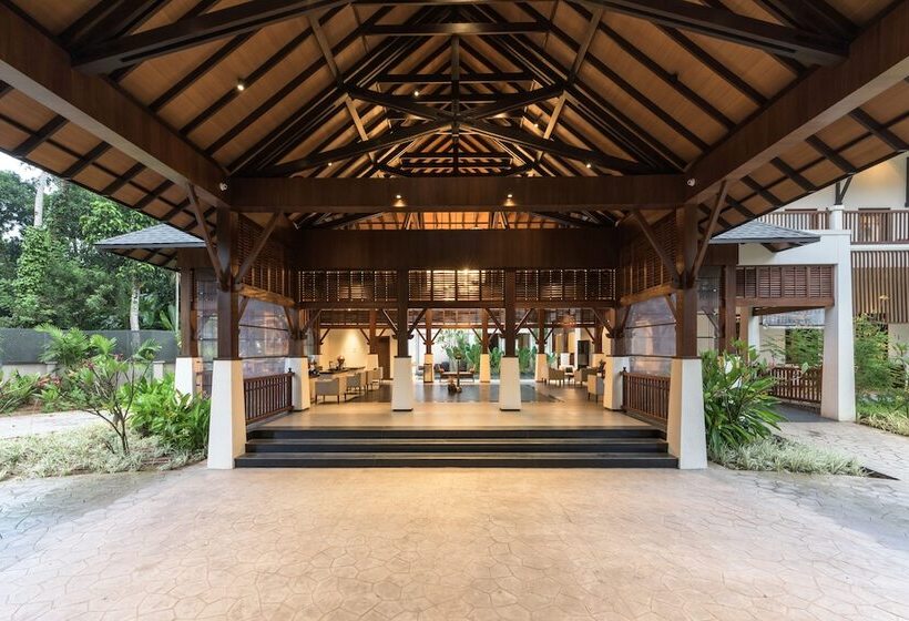 فندق Club Mahindra Ashtamudi