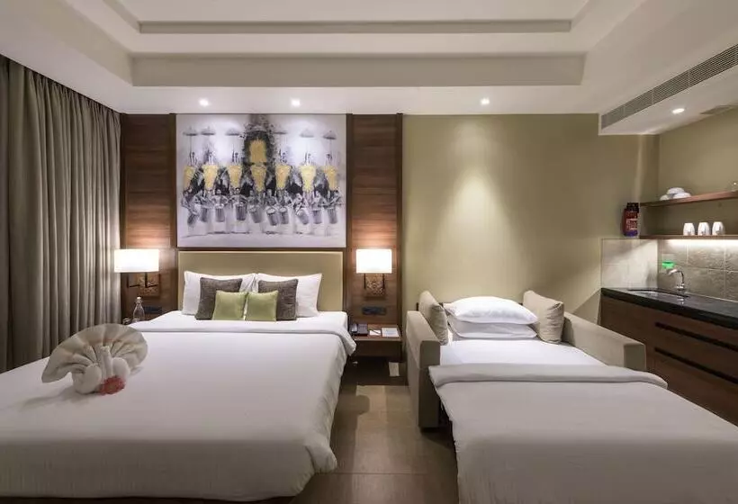 ホテル Club Mahindra Ashtamudi