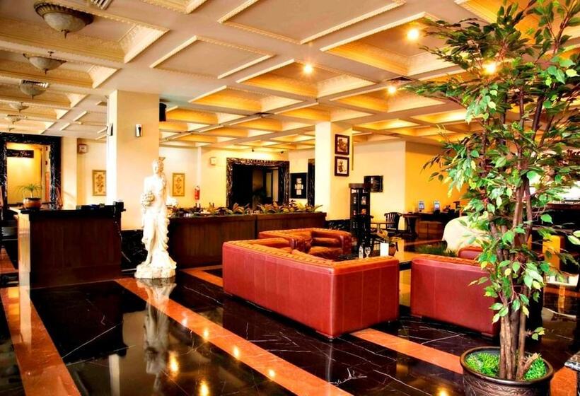 Golden Boutique Hotel Melawai