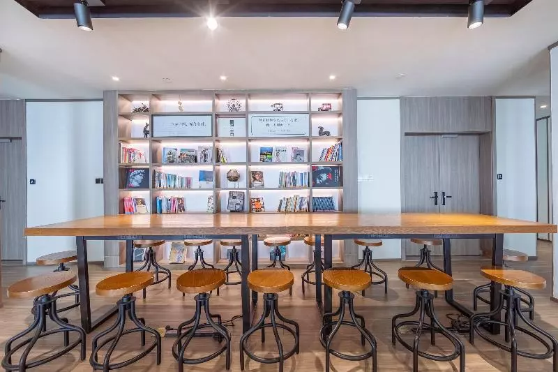 Hotel Hanting Shanghai Caohejing Yishan Road