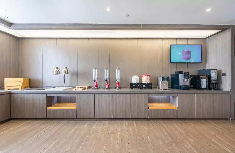 Hotel Hanting Shanghai Caohejing Yishan Road