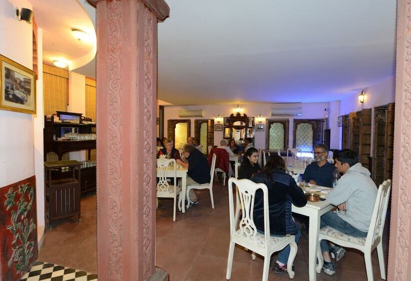 هتل Harasar Haveli