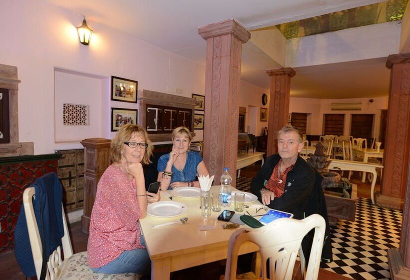 هتل Harasar Haveli