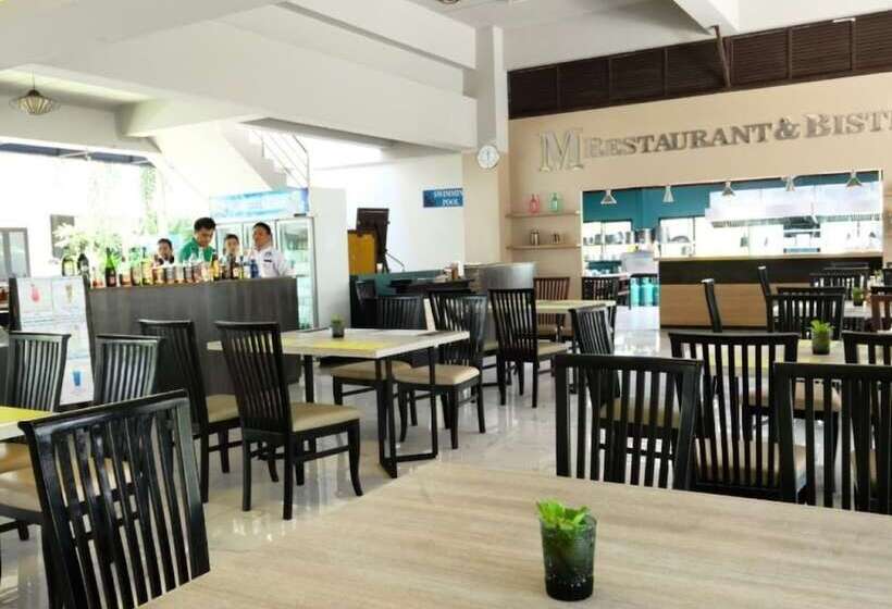 هتل Jomtien Plaza Residence