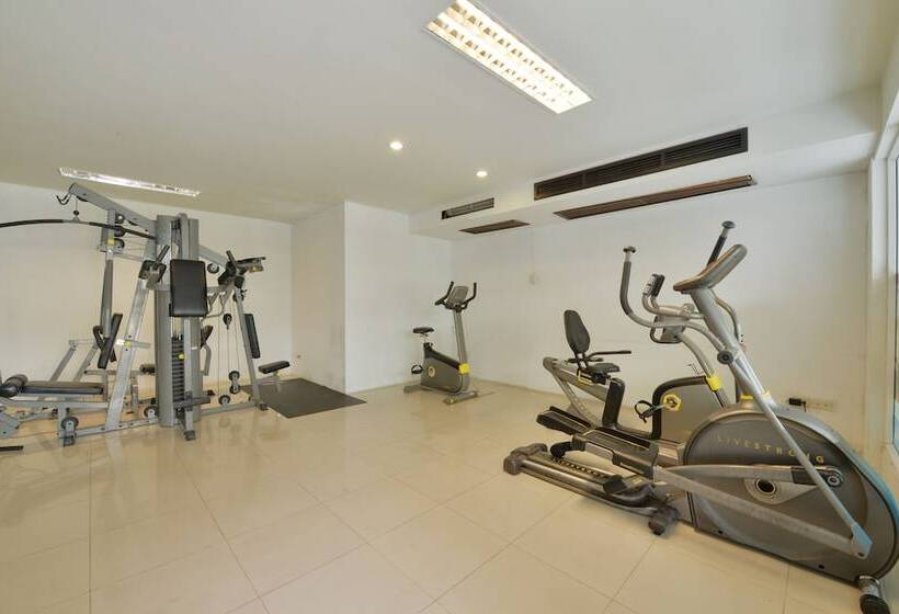 هتل Jomtien Plaza Residence