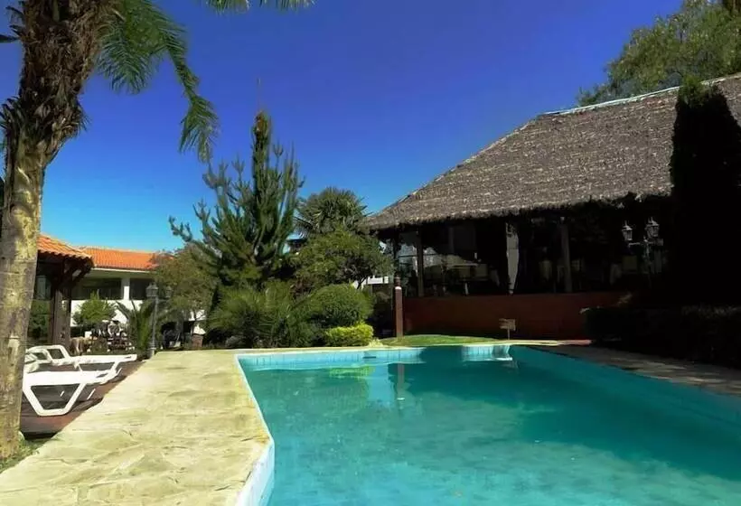 Avanti Hotel & Convention Center