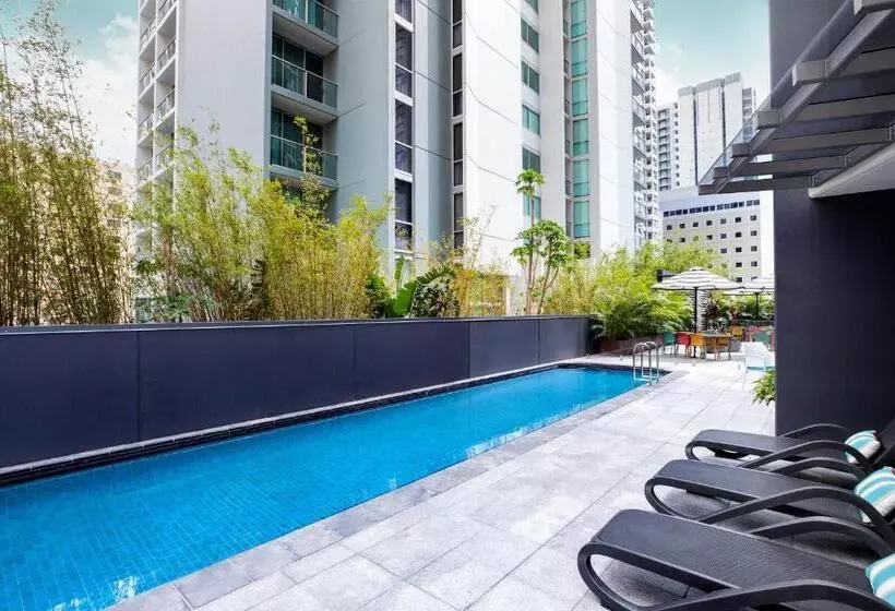 Отель Mantra On Mary