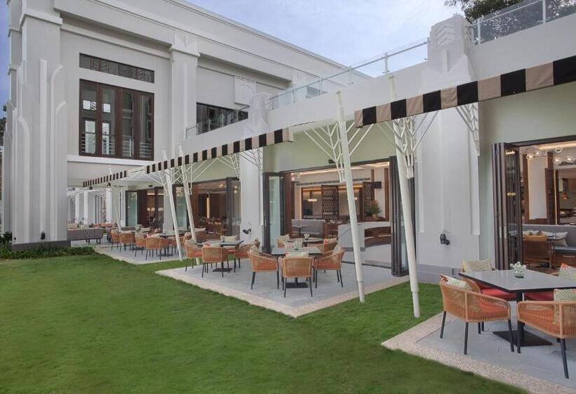 Mason Pine Hotel Bandung