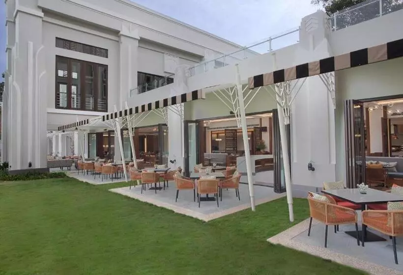 Mason Pine Hotel Bandung