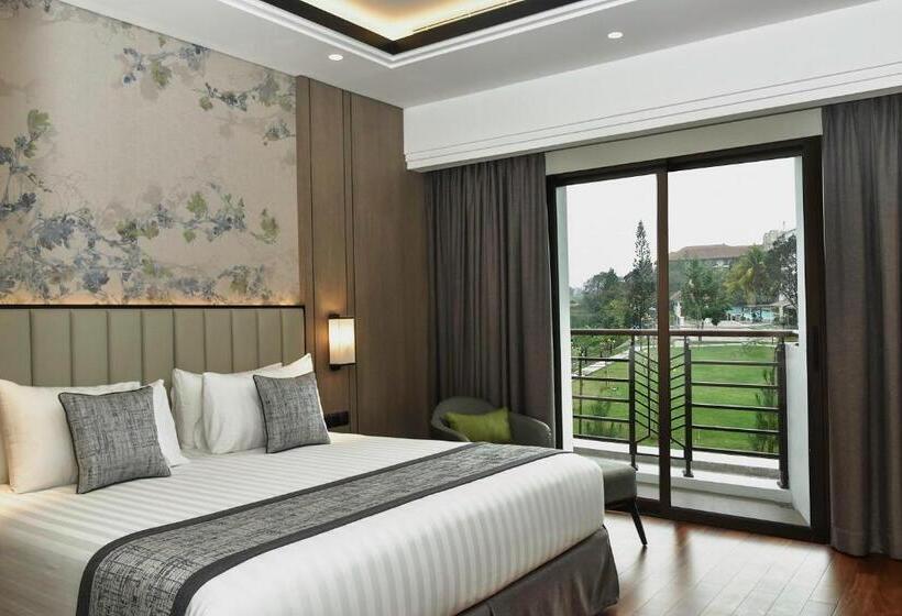 Mason Pine Hotel Bandung