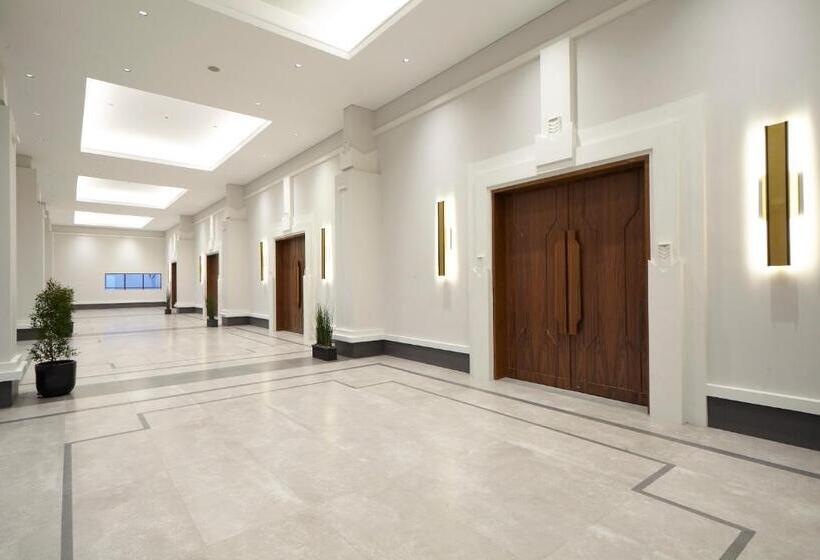 Mason Pine Hotel Bandung