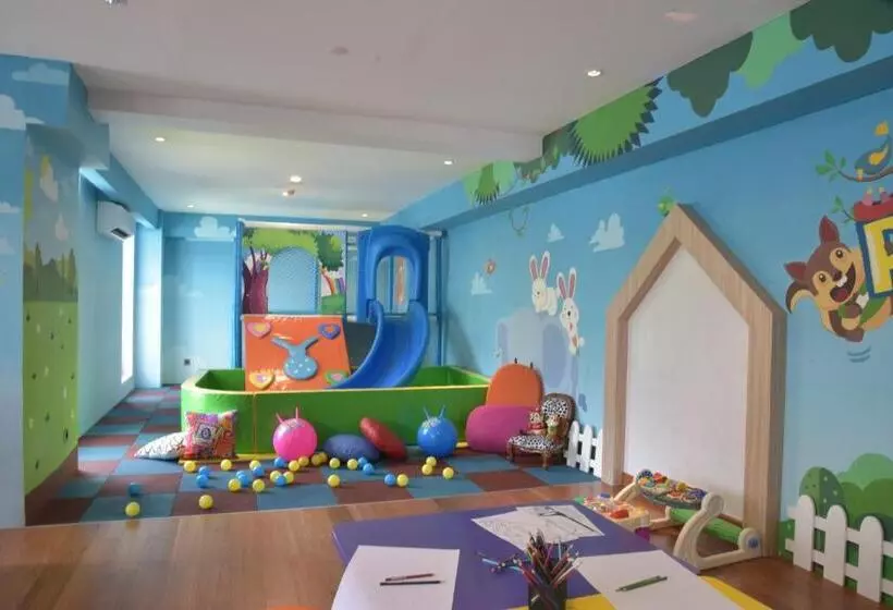 Mason Pine Hotel Bandung