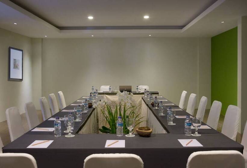 فندق Santika Kuta