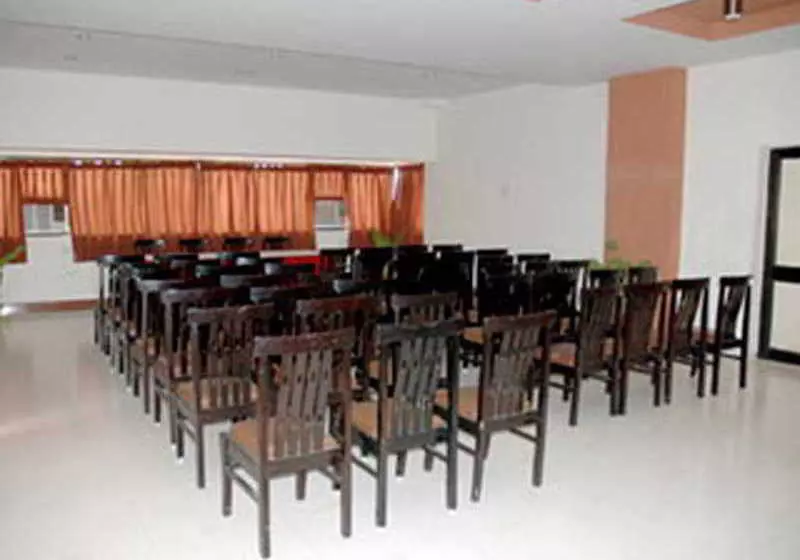 Hotel Savshanti Towers